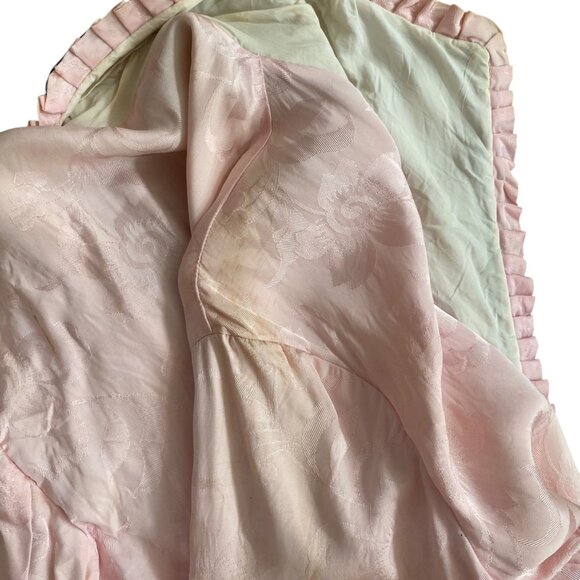 Vintage Pink Japanese Damask Embroidered Robe Velvet Floral Collar Black Cuffs - Picture 6 of 11